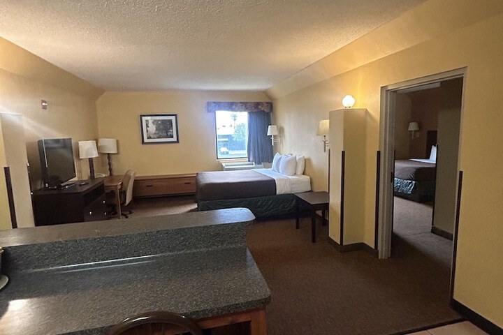 Guest Suite