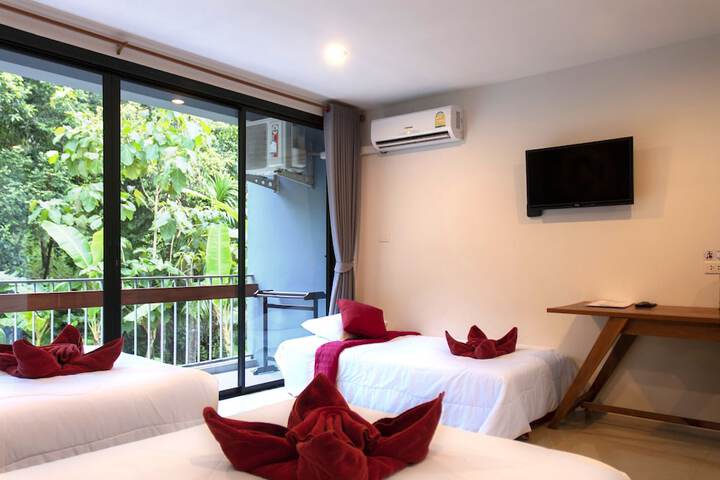 Room 14 of 31