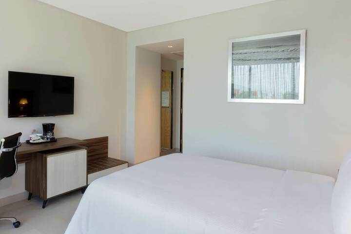Room 10 of 47