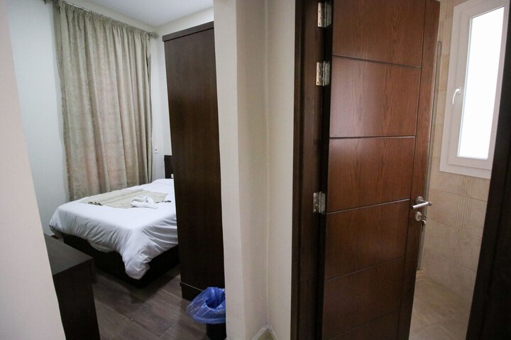 Room 12 of 59