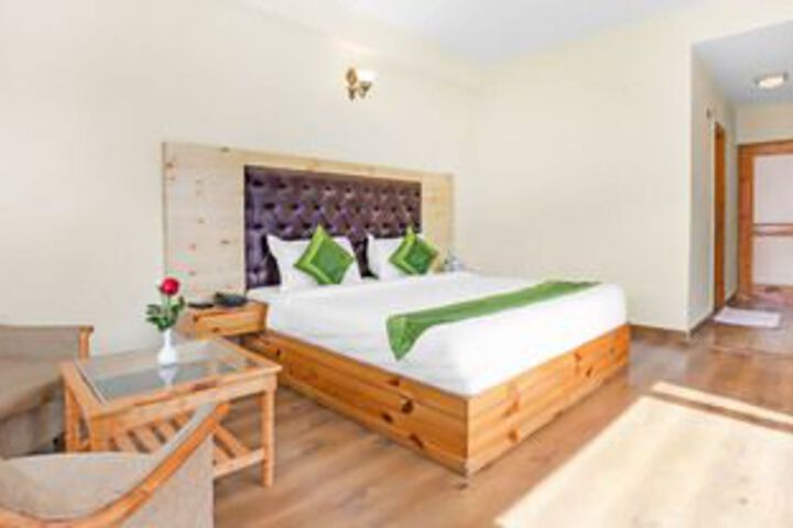 Room 16 of 20