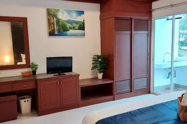 Room 15 of 67