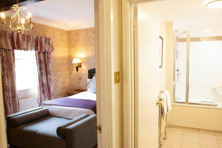 Room 48 of 149