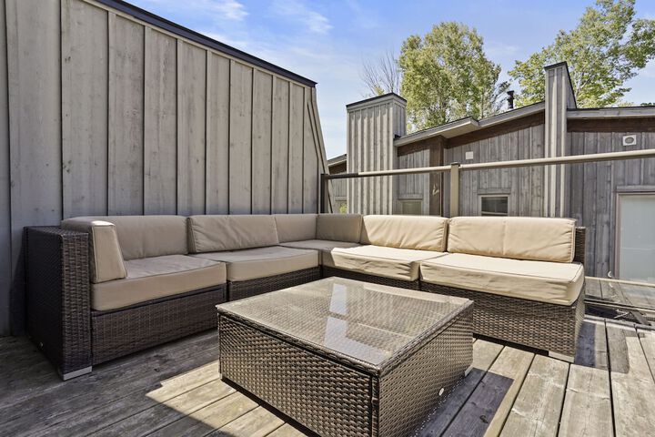 Terrace/Patio 75 of 141