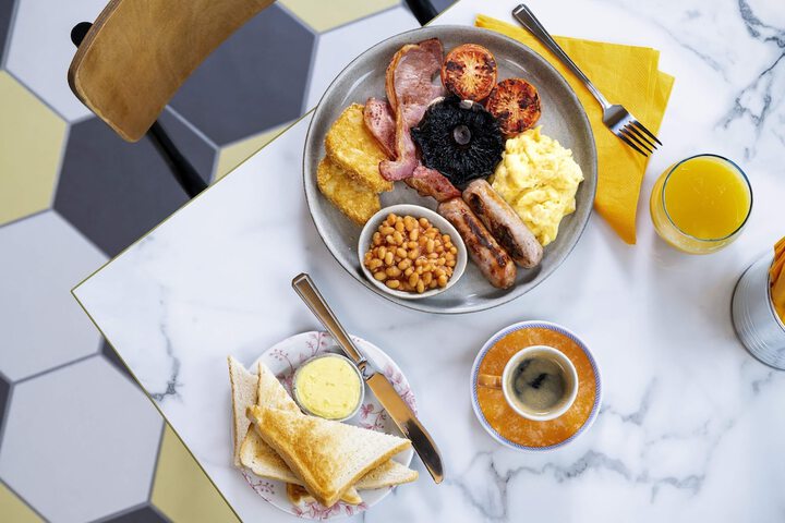 Breakfast/Coffee Service 19 of 44