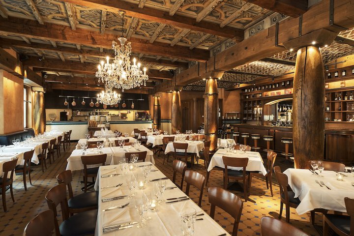 Dining 10 of 20