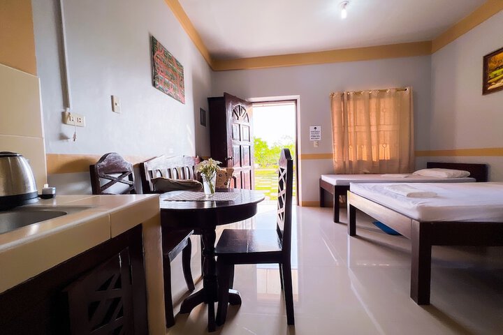 Room 3 of 37
