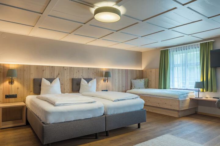 Room 16 of 47