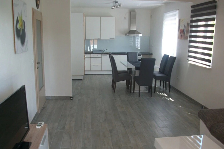 Room 3 of 14