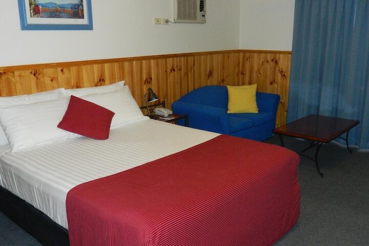 Room 18 of 47