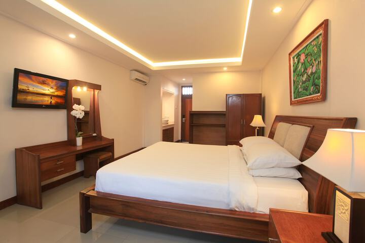 Room 7 of 62
