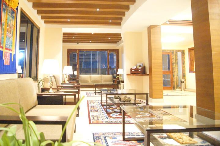 Hotel Interior 4 of 18