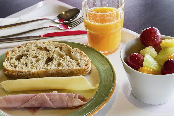 Breakfast/Coffee Service 32 of 70