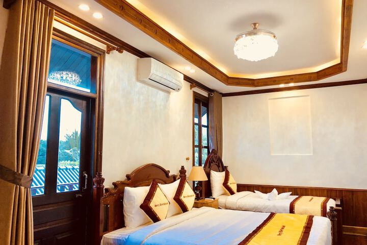 Room 30 of 67