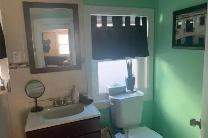 Room 6 of 26