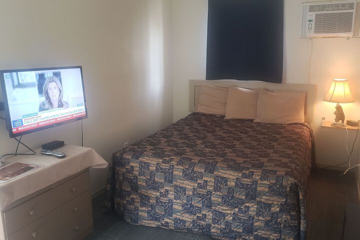 Room 19 of 69