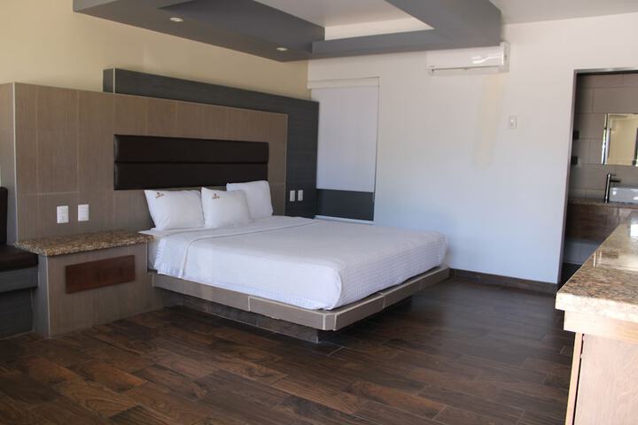 Room 19 of 52