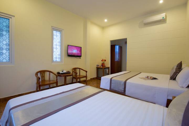 Room 21 of 83