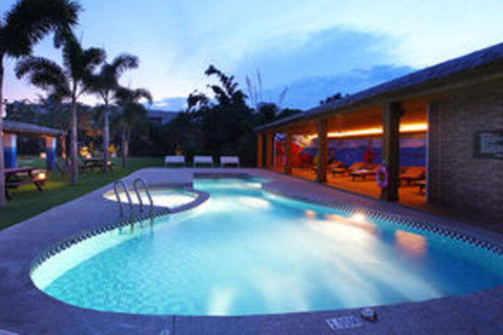 Pool 41 of 49