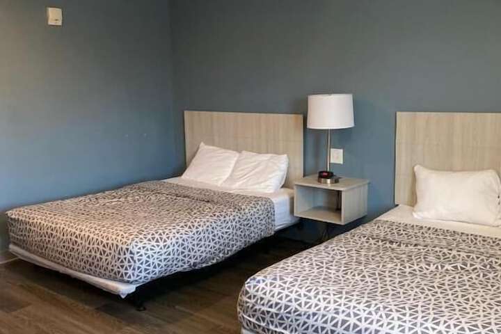 Room 14 of 34
