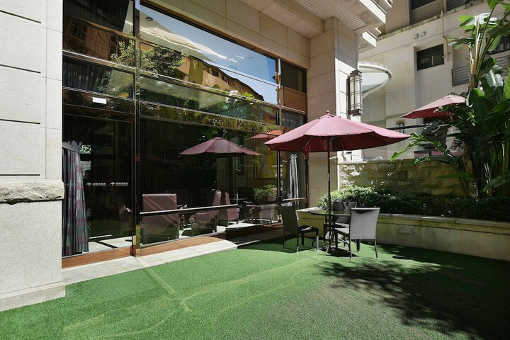 Exterior Photo