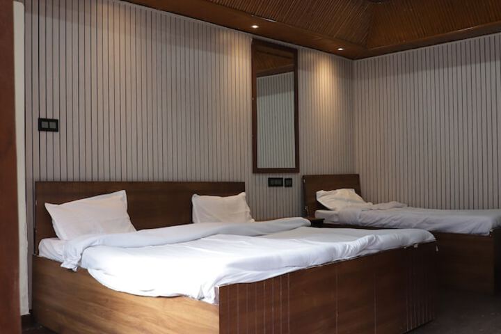Room 16 of 47