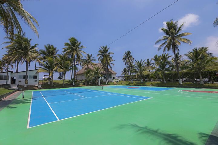 Tennis court