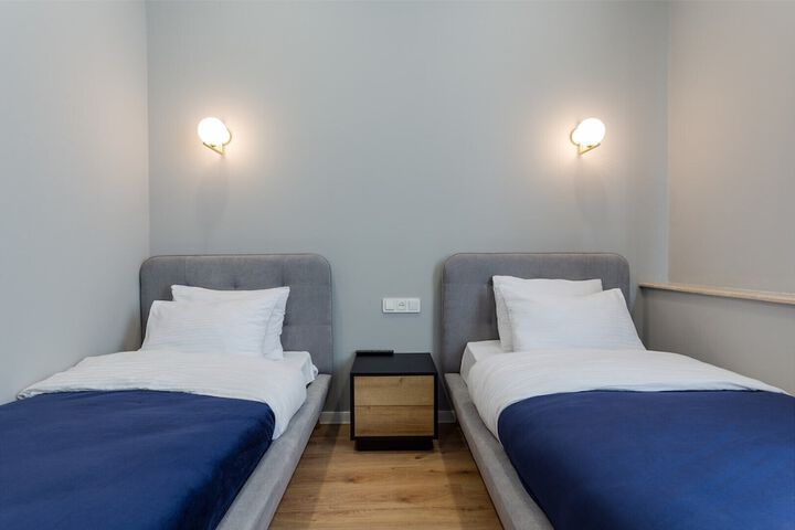 Room 3 of 13