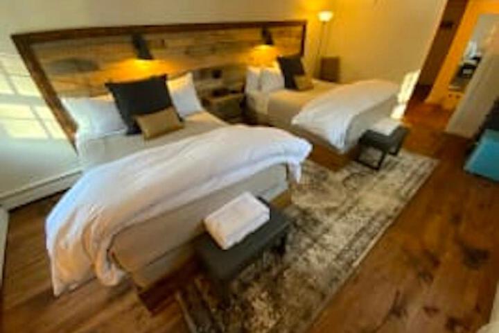 Farmhouse 2 1 Bedroom 2 Double Beds (5 of 5)
