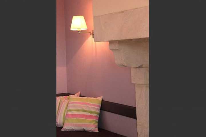 Room 10 of 79