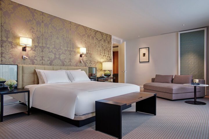 Room 22 of 151