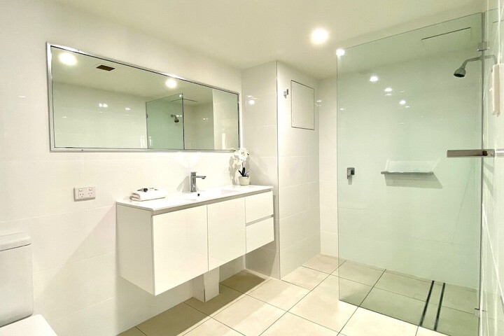 Room 15 of 61