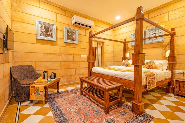 Room 14 of 47