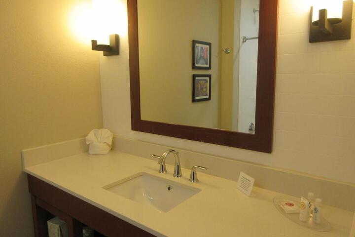 Room 13 of 19