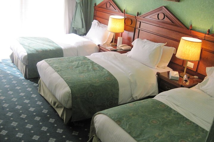 Room 14 of 42
