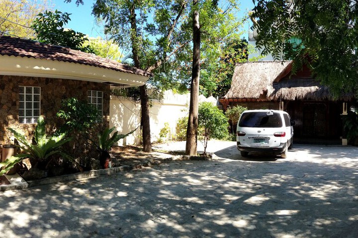 Property Grounds 17 of 33