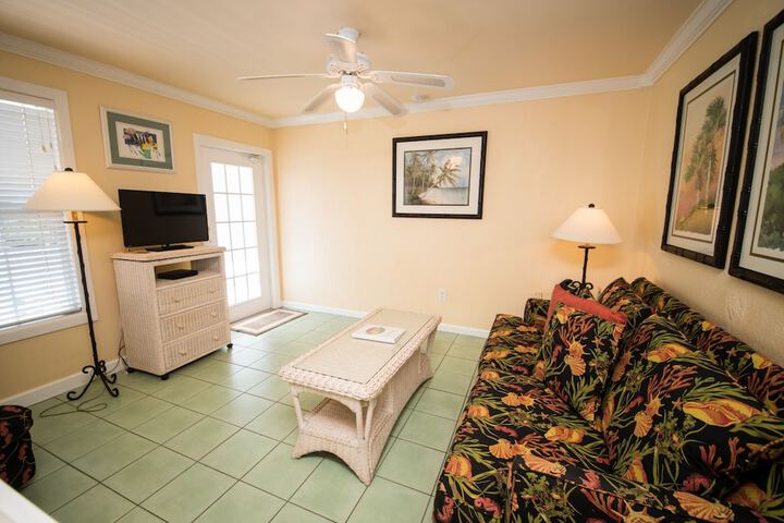 Room 35 of 67