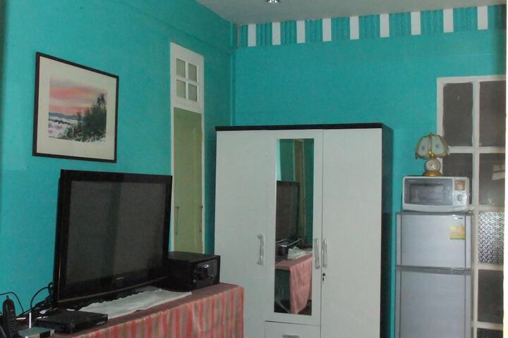 Room 26 of 50