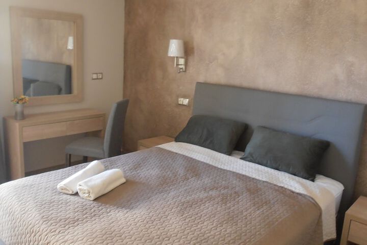 Room 10 of 46