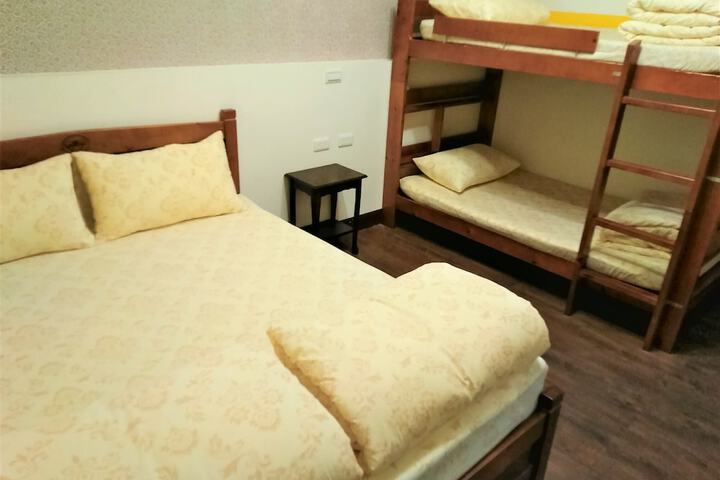 Room 13 of 41