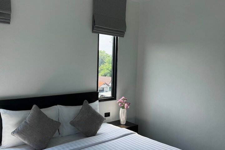 Room 27 of 56