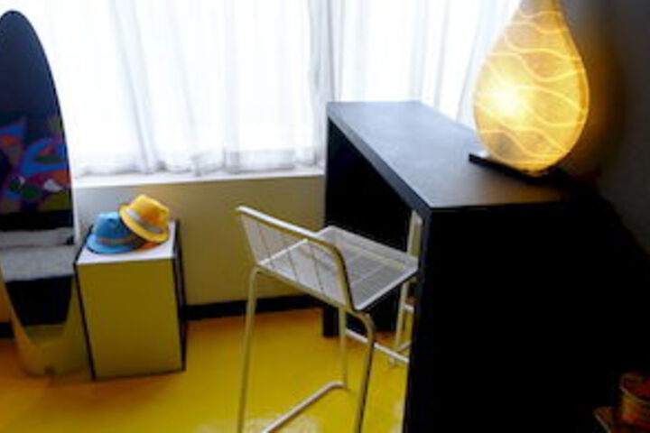 Room 28 of 101