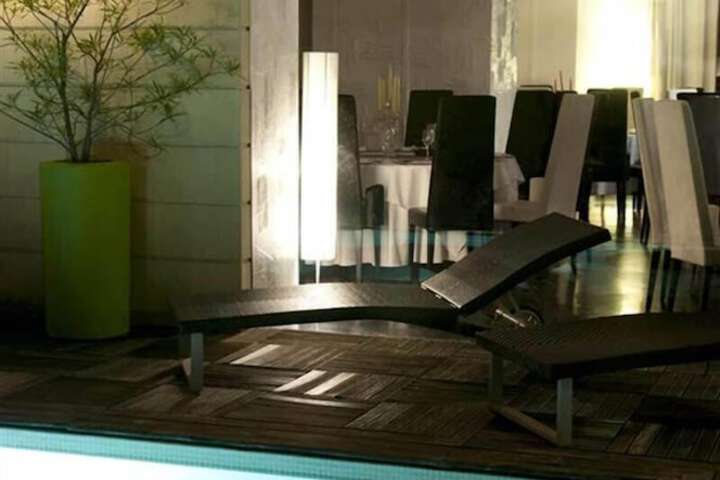 Pool Hotel