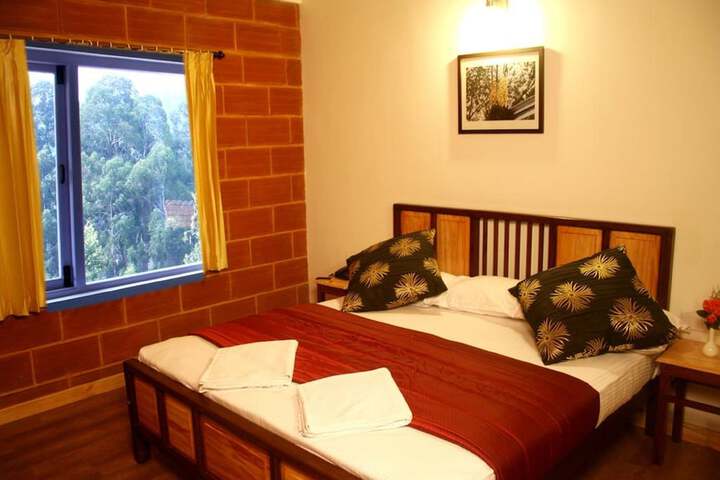 Room 6 of 30