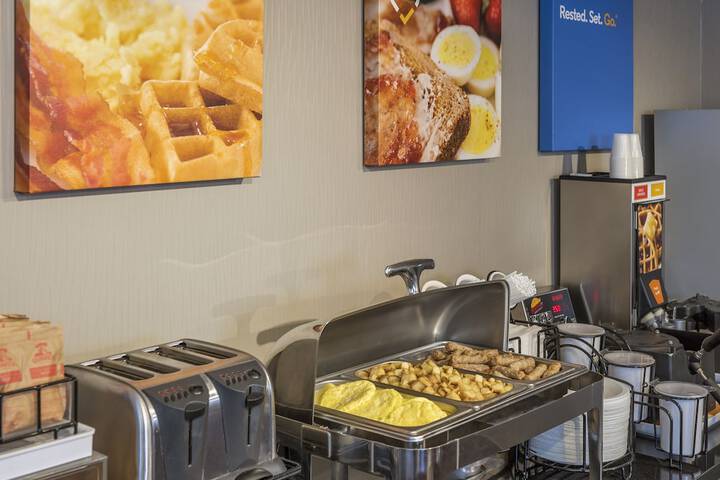 Breakfast buffet