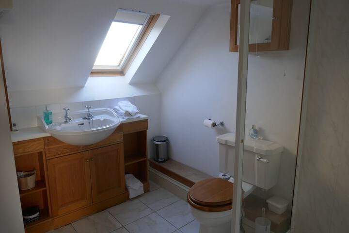 Room 55 of 79