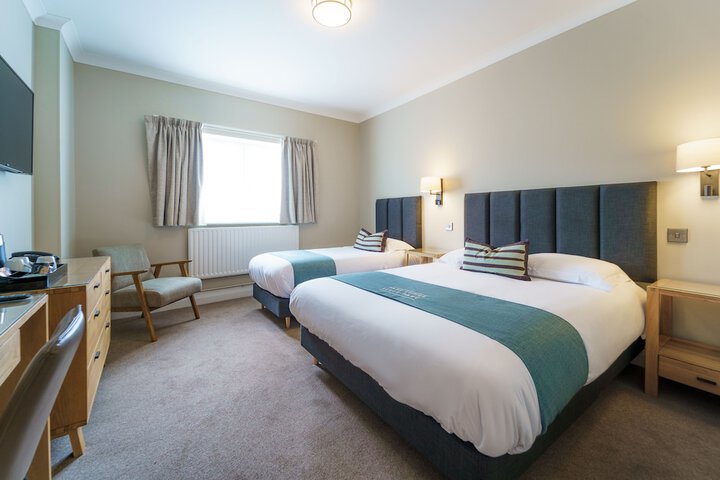 Room 3 of 36