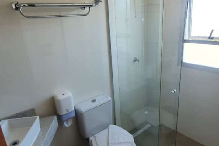 Room 34 of 63