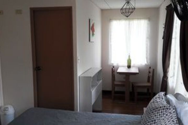 Room 38 of 84