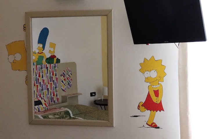 Room 19 of 38